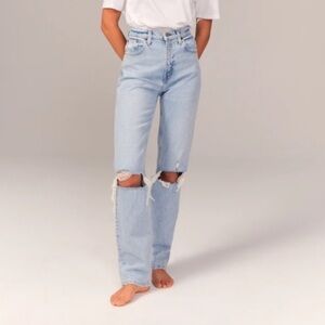 Abercrombie The 90s Straight Ultra High Rise Jeans 4L